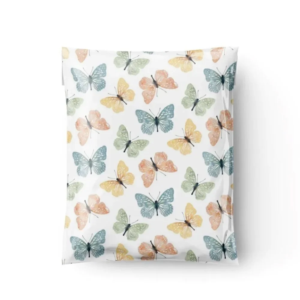 Poly mailers 35 poly plus 35 stickers